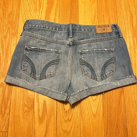 Embellished Bedazzled Hollister Denim Shorts - Picture 2 of 4